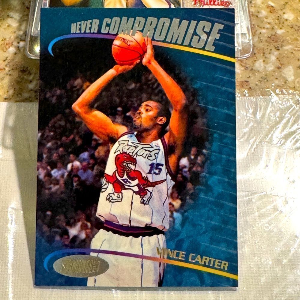 Vince Carter 1998/99 Topps Stadium Club never compromise #NC-15